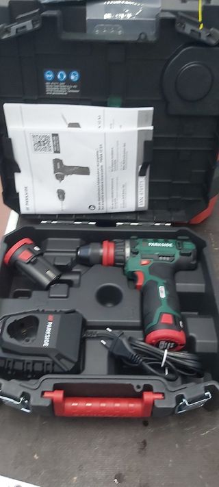 Taladro atornillador Parkside 12V