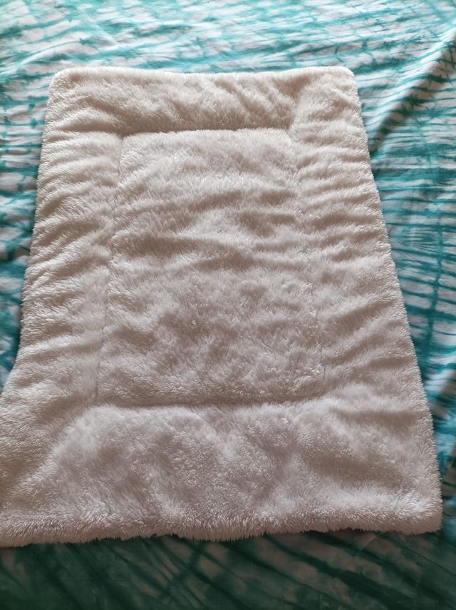 Cama para gato/perro - Rosa y Blanca NUEVA