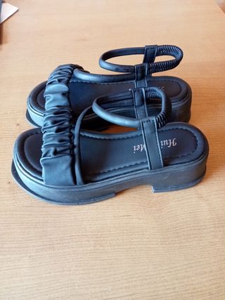Sandalias plataforma mujer negras - T.35