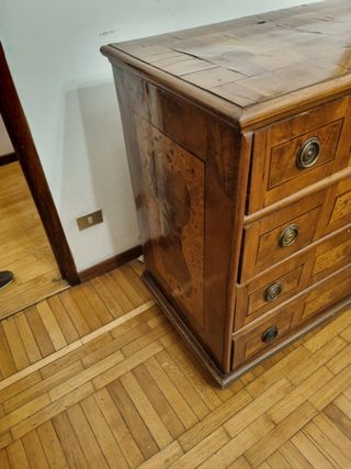 Cassettiera fine 700 artigianato Trentino