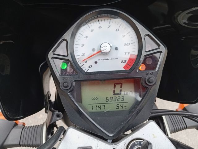 Suzuki SV 650 - Moto