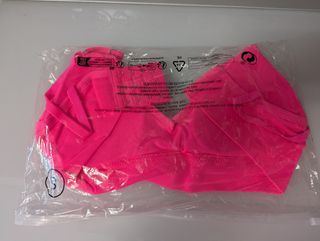 Sujetador deportivo fucsia