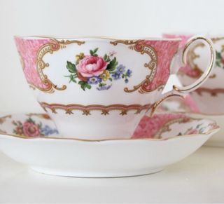 Tazze Royal Albert Lady Carlyle