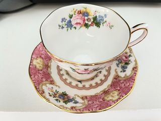 Tazze Royal Albert Lady Carlyle