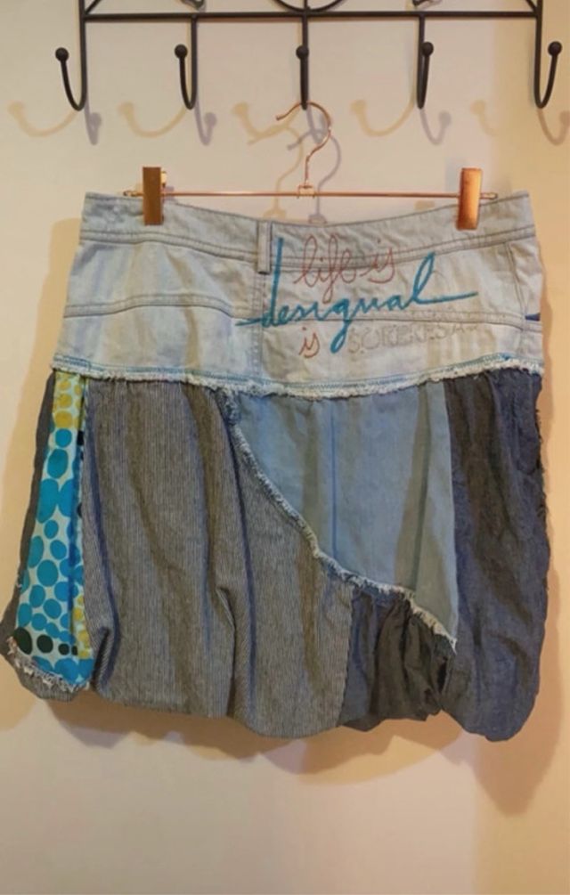 Falda Desigual azul - Desigual talla algo ancho