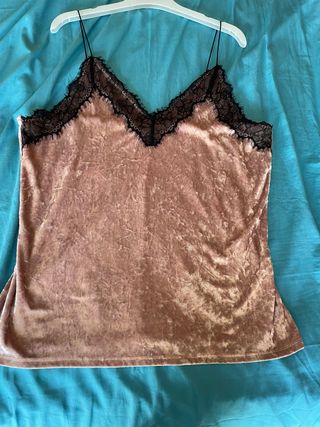 Blusa Rosa de Terciopelo