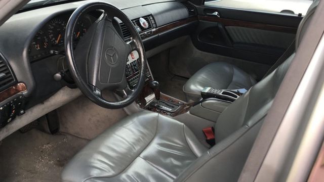 Mercedes-Benz 500 1992