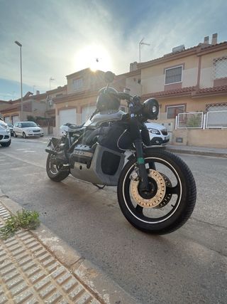 BMW K75 Cafe Racer A2