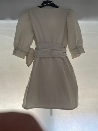 Vestido Zara beige talla S