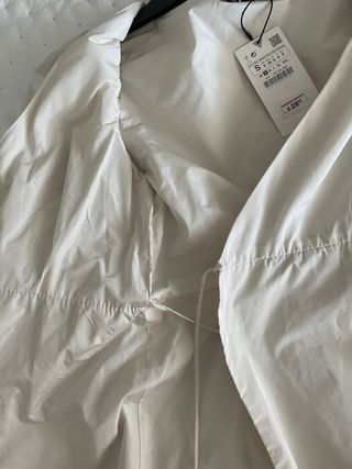 Vestido Zara beige talla S