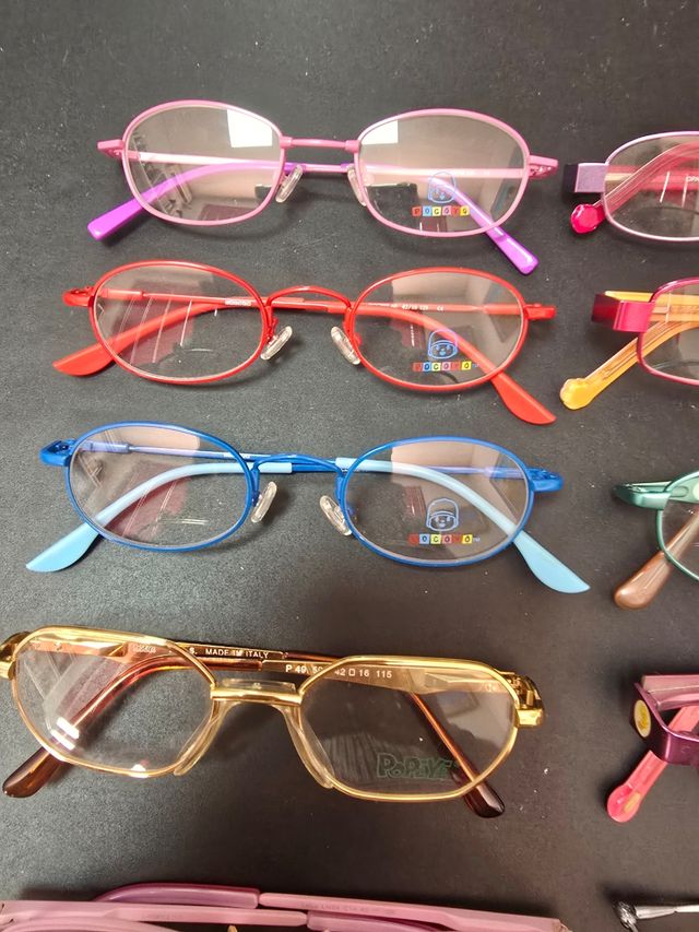 12 Gafas graduación infantil Barbie, D24