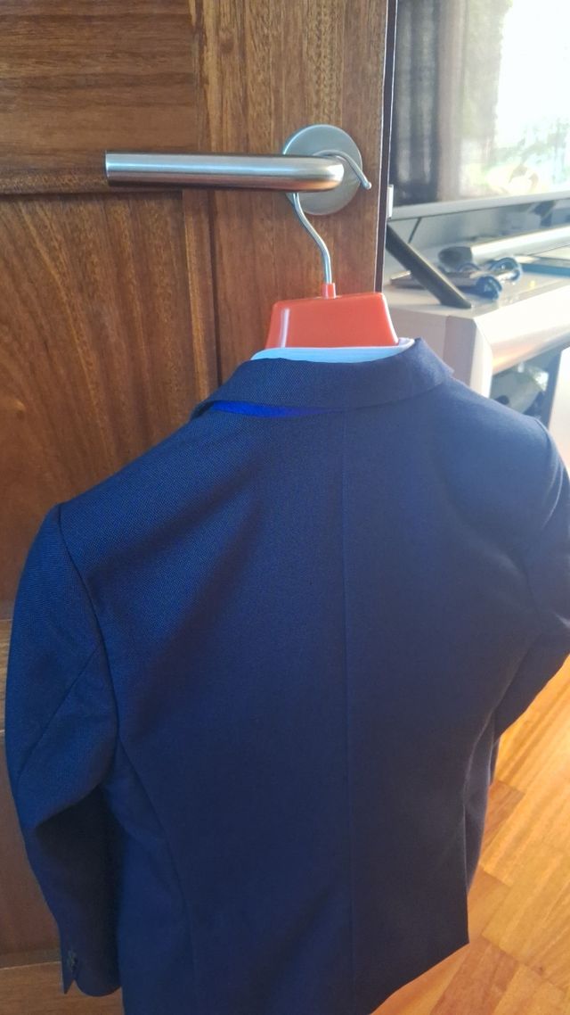 Precioso Traje de chaqueta comunión Spagnolo con
