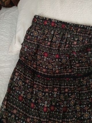 Falda Bershka larga multicolor