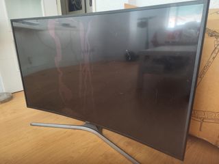 TV Samsung 50" Curva (Repuestos)