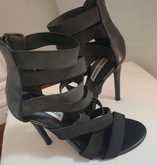 Sandali Steve Madden neri