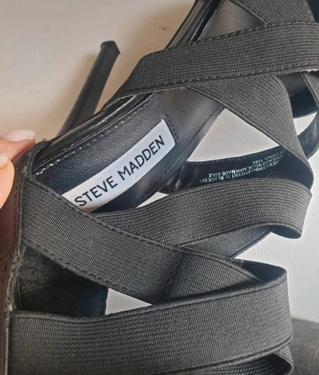 Sandali Steve Madden neri