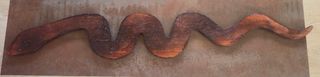 Serpiente tallada en madera