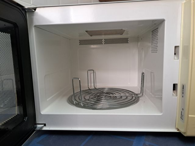 Microondas Edesa Roman-M17B