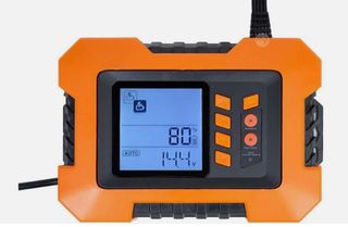 Caricabatteria auto 12V LCD