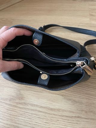 Bolso Parfois negro bandolera