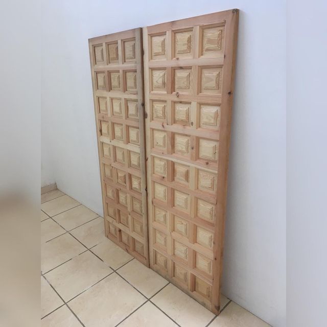 2 Paneles madera maciza estilo castellano