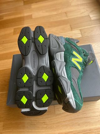  New Balance 9060 Green/Grey Unisex T37 Nuevas