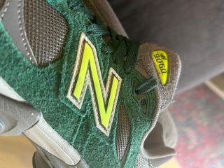  New Balance 9060 Green/Grey Unisex T37 Nuevas