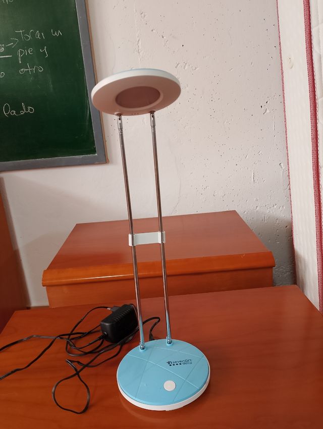 Lampara escritorio sevenon deco LED