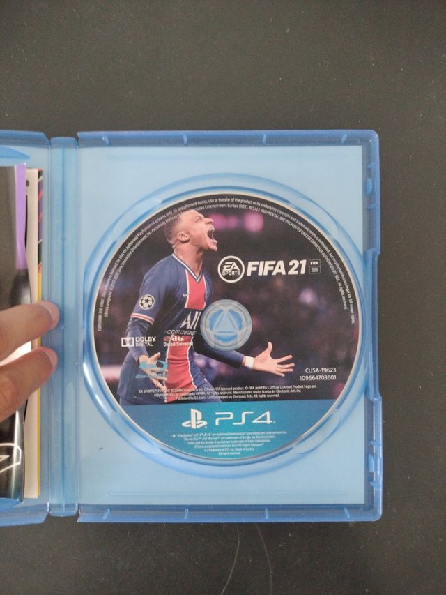 FIFA 19 PS4 
FIFA21 PS4
