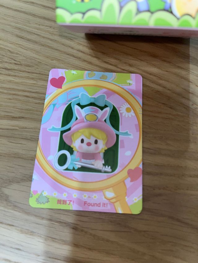 Blind box Pop Mart Finding Mokoko Sweet Bean