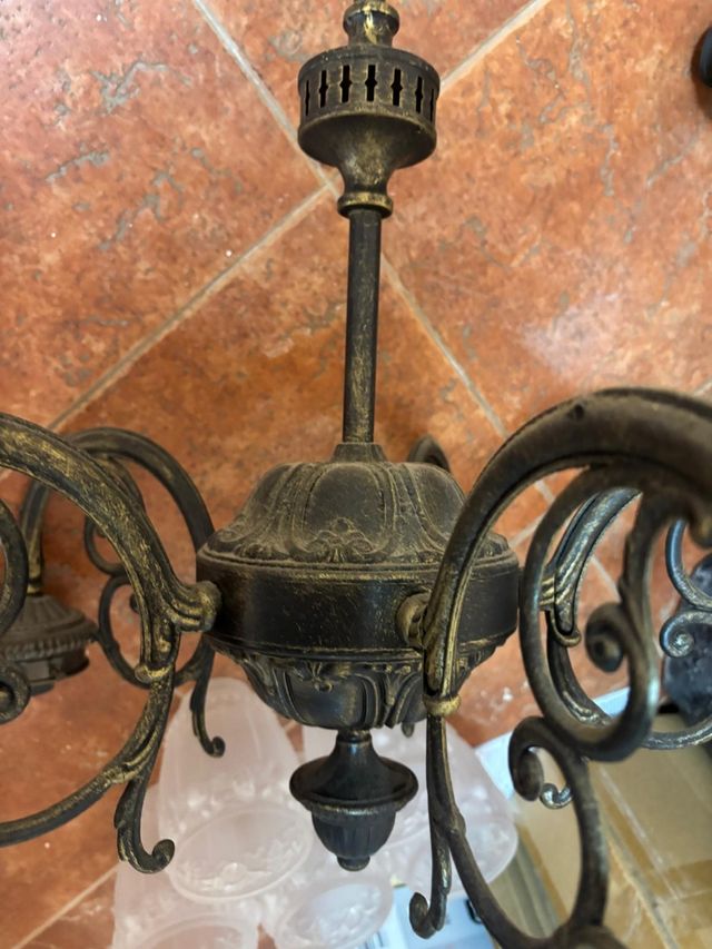 6 tulipas cristal + lámpara bronce