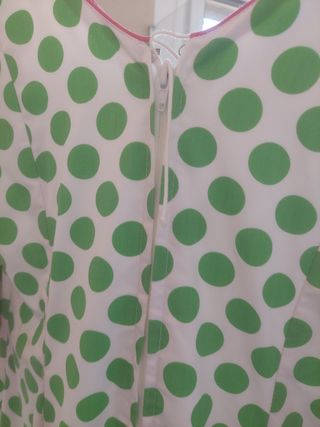 Traje gitana lunares verde-rosa