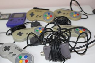 Super Nintendo + Game Boy- Pack Retro. 2 consolas)