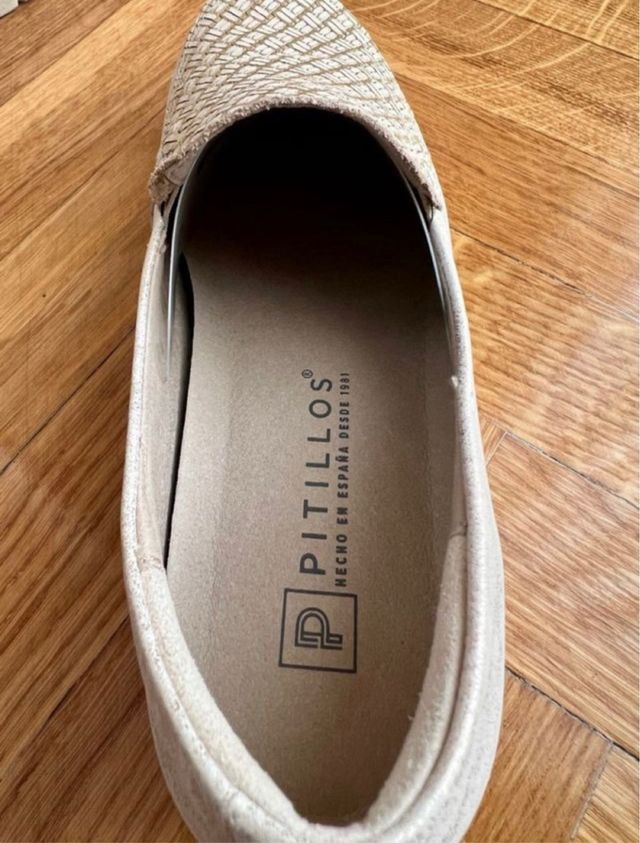Mocasines Pitillos beige-plata