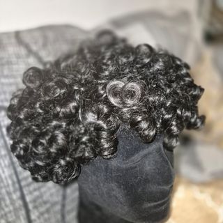 Peluca negra pelo natural