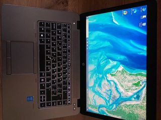 Portátil HP i5-5300U - 8GB RAM