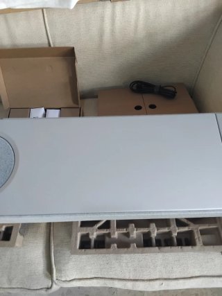 KEF XIO - Barra de Sonido gris
