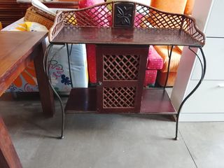 Mueble de forja y metal