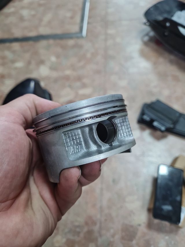 Pistón Suzuki Intruder 800