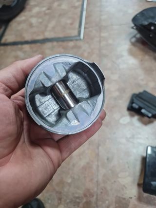 Pistón Suzuki Intruder 800