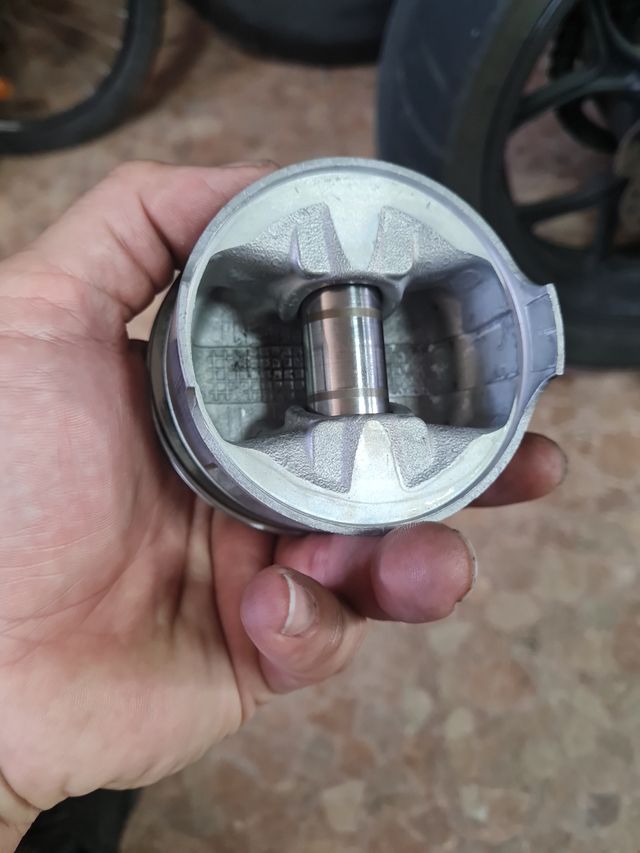 Pistón Suzuki 800cc - 83.50mm