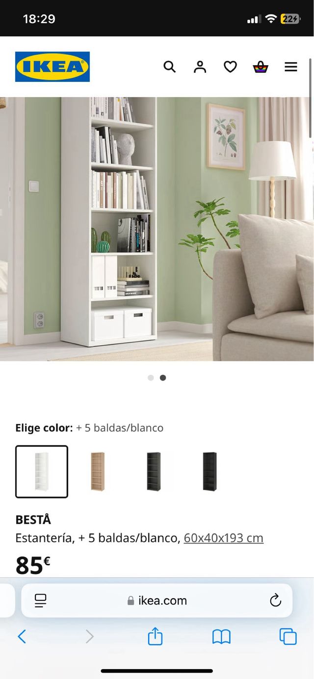 Estantería blanca de madera