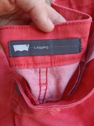 Levis Legging color coral