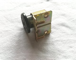 Piedini laterali livellatori mobili su spalla pz.8