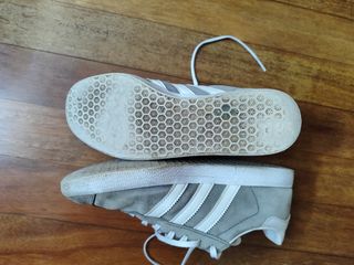 Adidas Gazelle Gris - Talla 40