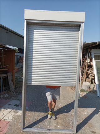 Ventana balconera aluminio doble acristalamiento 