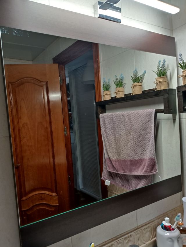 2 Muebles auxiliares baño + espejo 80x75 a juego