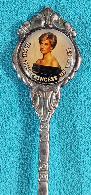 2 Cucharillas Vintage NYC & Princesa