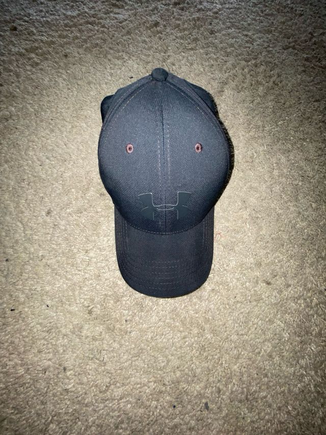 Gorra Under Armour negra