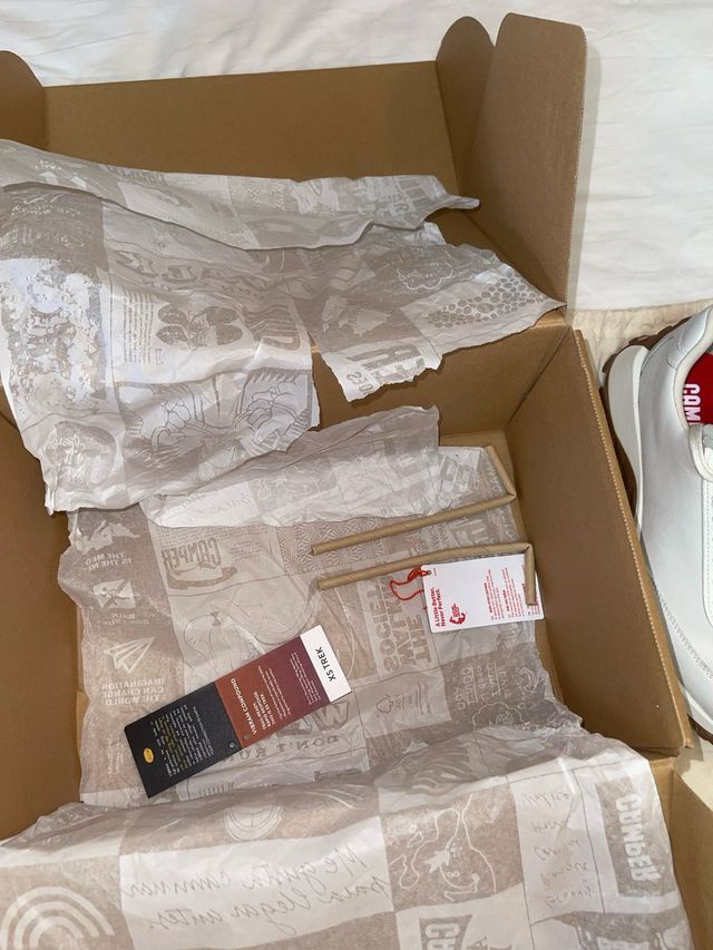 Zapatillas Camper Unisex blancas talla 41